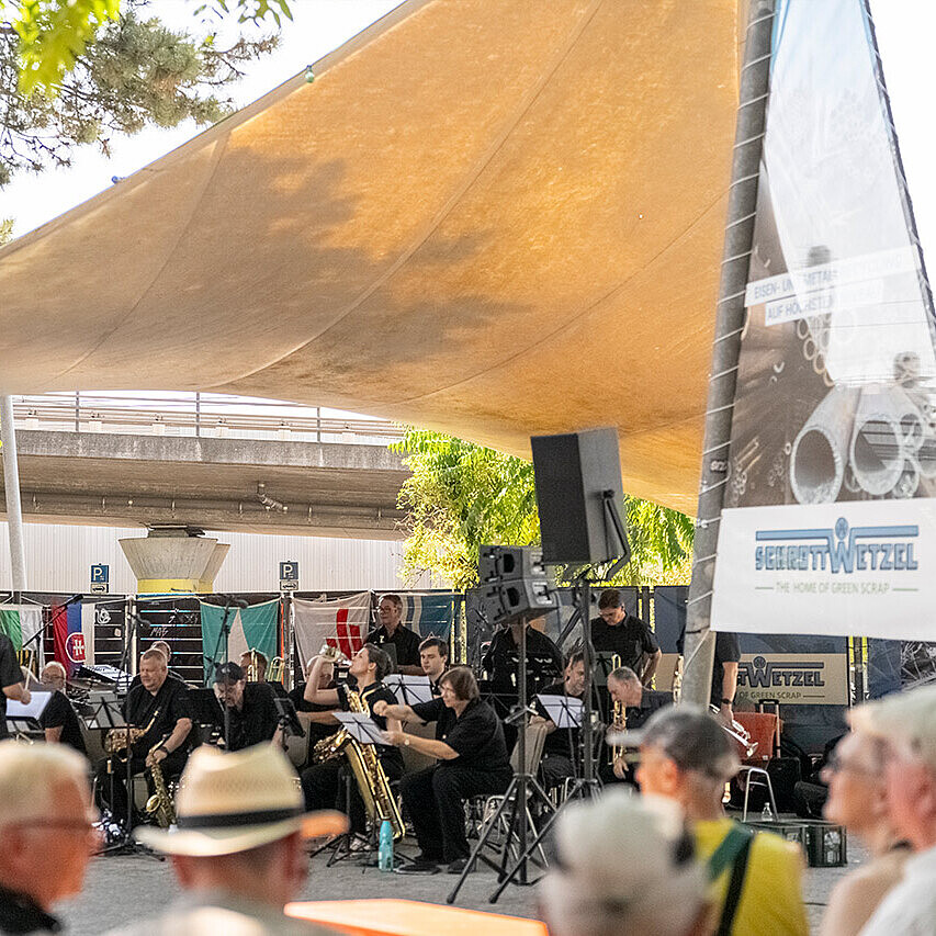 Schrott Wetzel Pavillon, Musikbühne auf dem HafenKulturFest