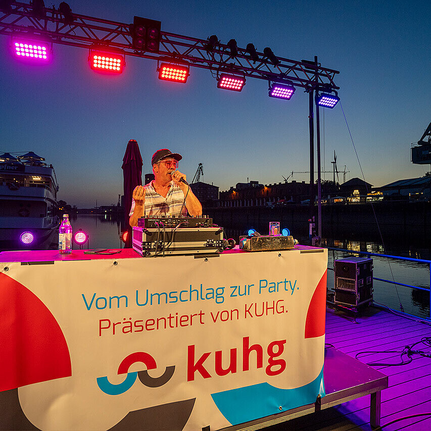 DJ Michael Spleth bei KUHG Afterwork-Party